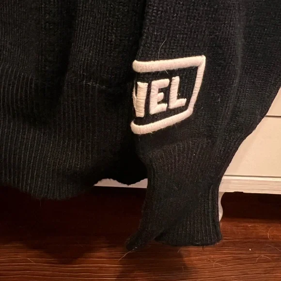 Black Sweater - Picture 3 of 5